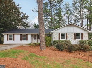 3276 Foxwood Trl SE, Smyrna, GA