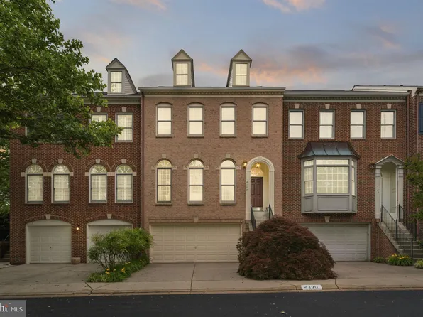 4190 Governor Yeardley Ln, Fairfax, VA 22030