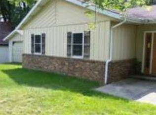 5860 S 75 W, Wolcottville, IN 46795
