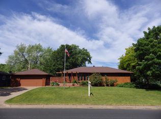 6437 Perry Ave N, Brooklyn Center, MN 55429