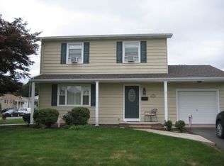 30 Gordon Ave, Wilkes Barre, PA 18702