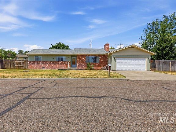2nd image of 131 Sears Dr