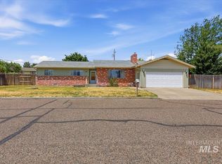 131 Sears Dr, Ontario, OR 97914