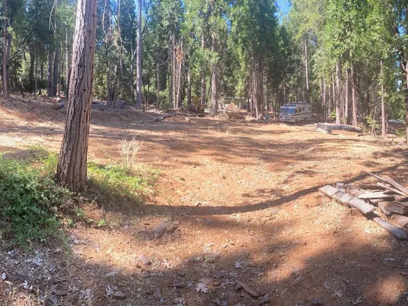 5249 Clear Creek Ct, Foresthill, CA 95631
