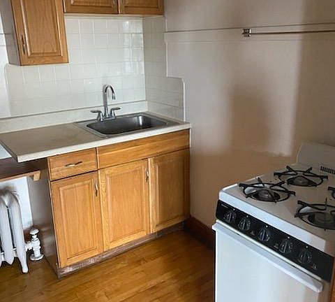 2nd image of 3158 N Linder Ave #3