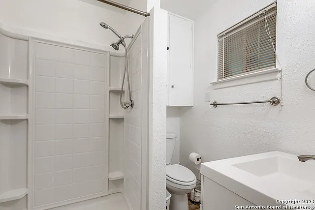 123 Stardream Dr — Photo 15