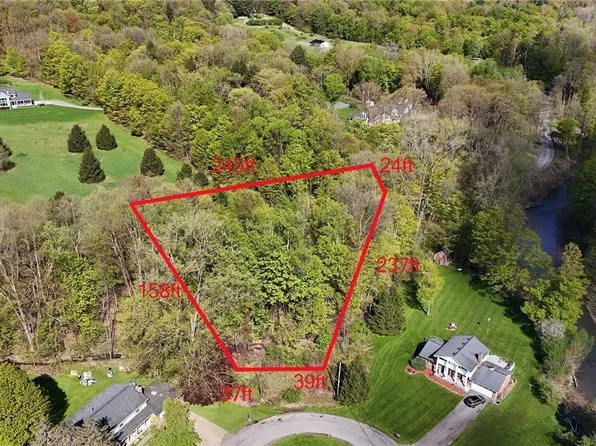 6562 Colonial Dr #18, Boston, NY 14025