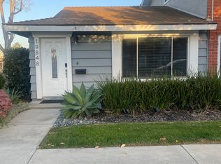 19848 Piccadilly Ln, Huntington Beach, CA 92646