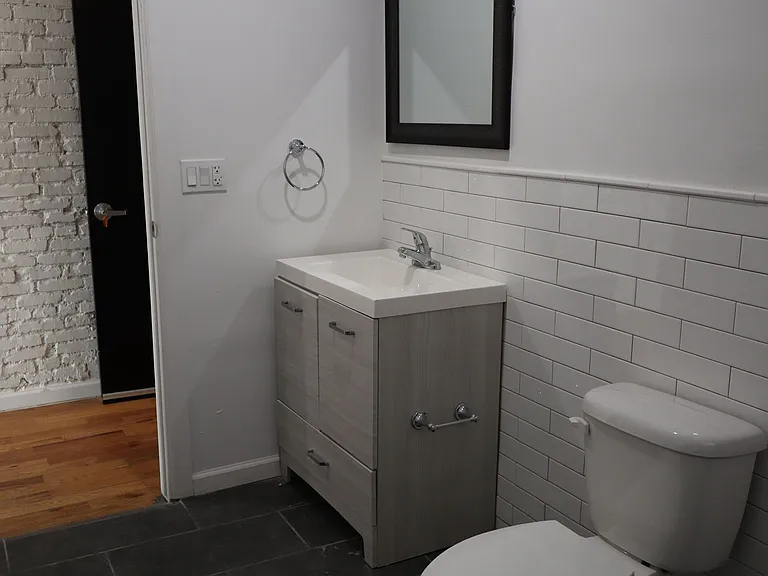 7 N Carey St — Photo 7
