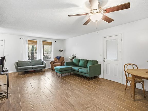 5th image of 275 Mountain Springs Rd