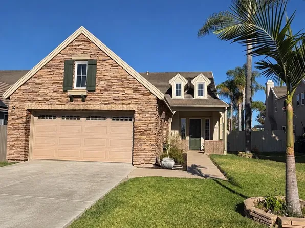 1887 Eagle Rock Dr, San Marcos, CA 92069
