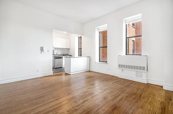 Rented by Keller Williams NYC | media 16