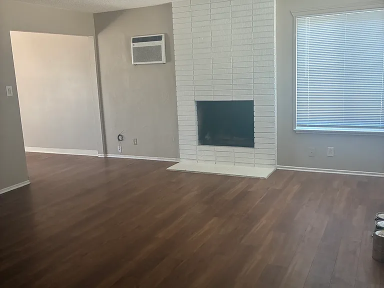 3726 El Camino Ave — Photo 5