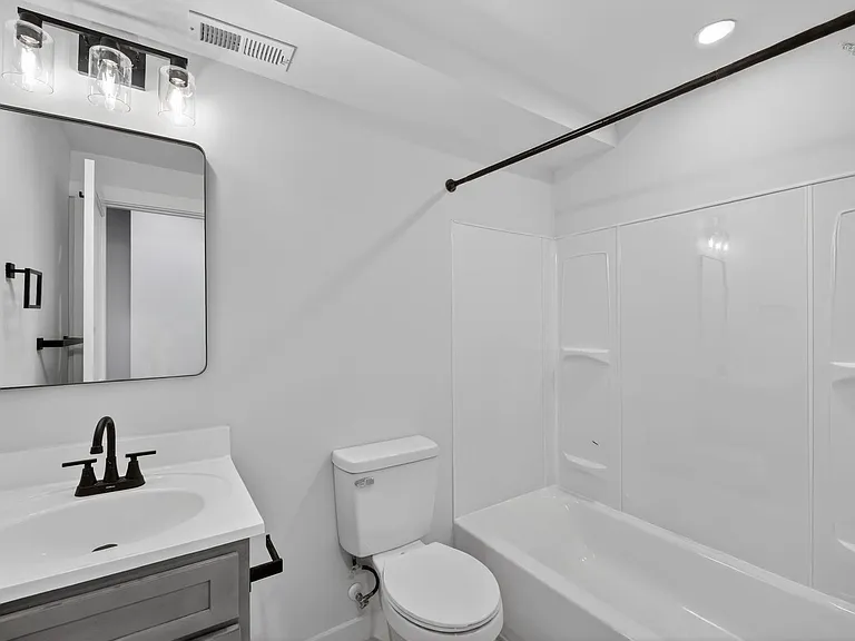 1321 Anacostia Rd SE — Photo 26