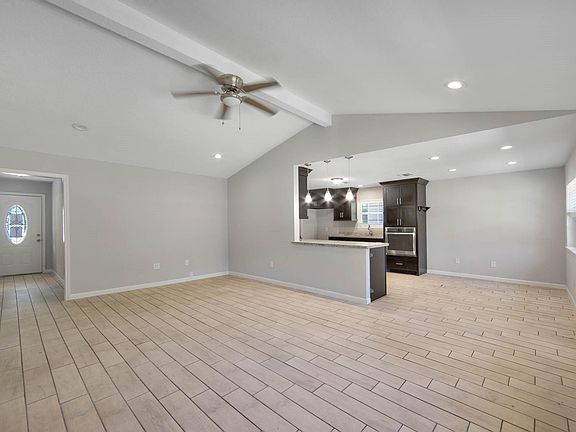 2nd image of 3614 Kentwood Dr