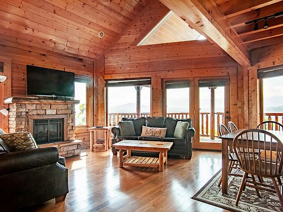 3rd image of 2220 Towering Hemlock Dr