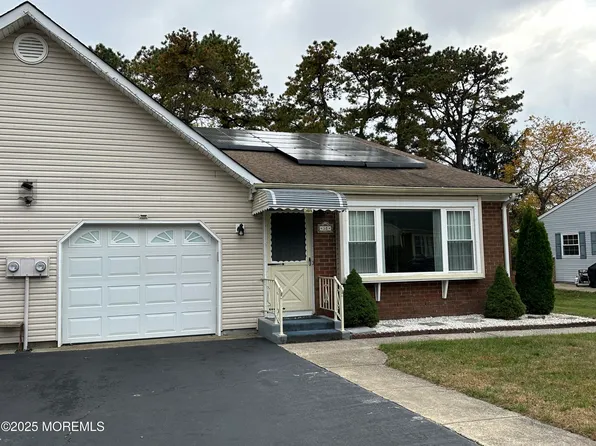 3B Drake Street #53, Whiting, NJ 08759