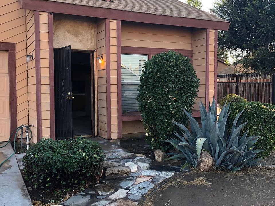 corner lot with two car drive way