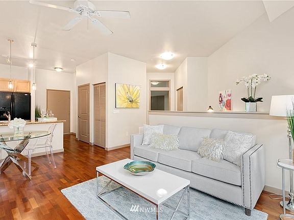 2nd image of 375 Kirkland Ave APT 226