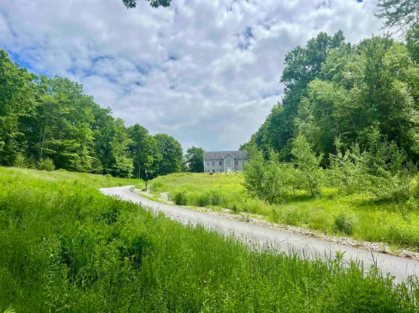 204 Mt Delight Road, Deerfield, NH 03037