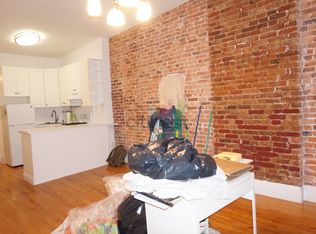 1502 8th Ave #4R3, Brooklyn, NY 11215