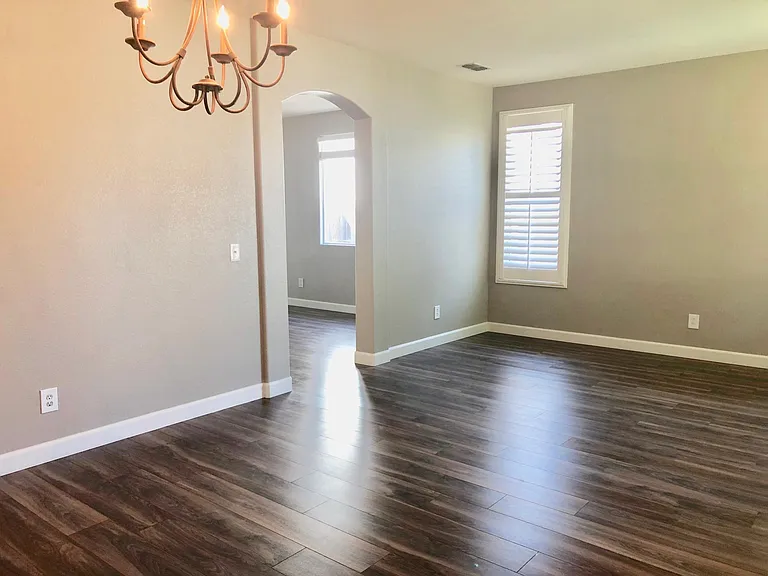 5404 Friesian Way — Photo 4