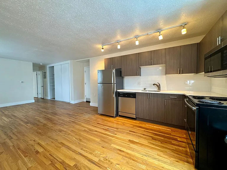 Marion Place — Photo 2