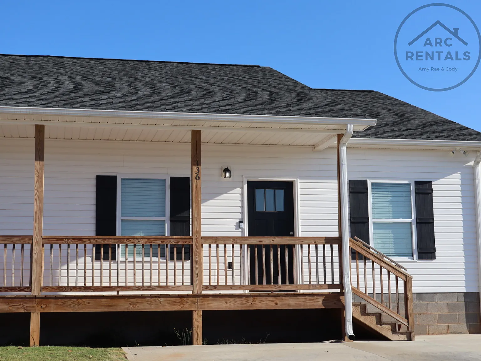 3 bed, 1100 sqft, $1,500 — Photo 2