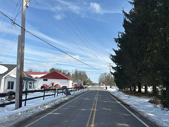 5th image of 958 Sportsman Club Rd NW