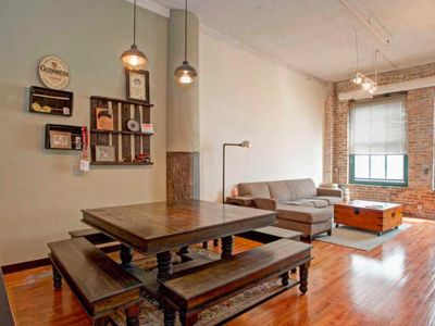 801 S Wells St APT 1004, Chicago, IL, 60607