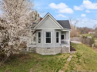 516 E Walnut St, Corydon, IN 47112