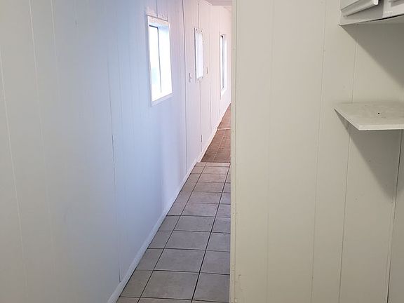 3rd image of 2112 S Amy Ave Trailer 15
