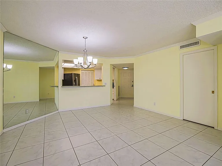1821 Mooringline Dr #1C — Photo 16