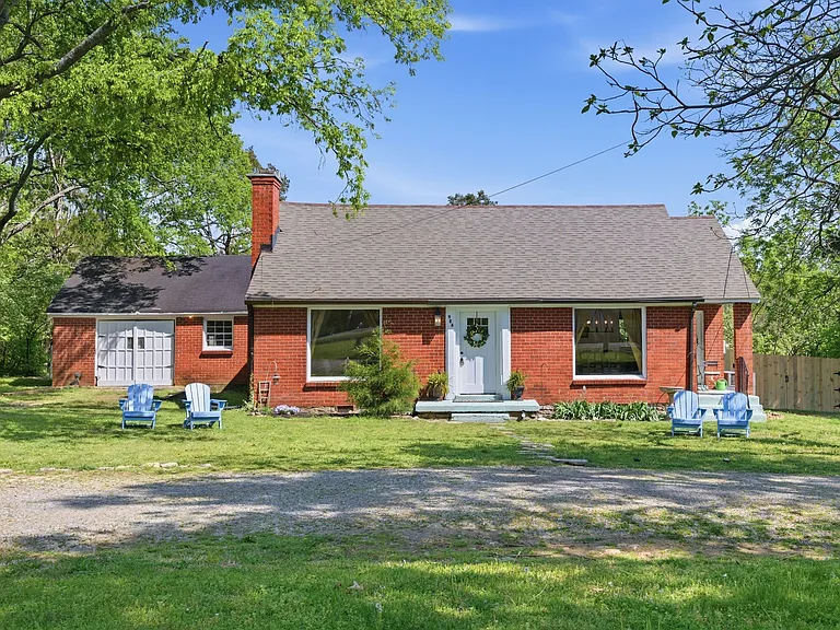 926 Idlewild Dr — Photo 31
