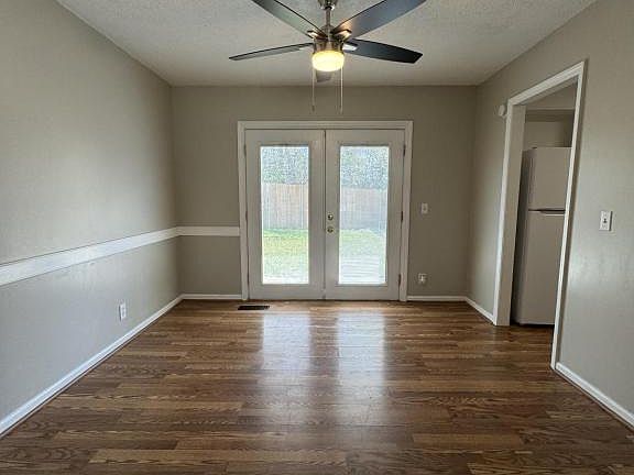 5th image of 103 E Carnegie Ln