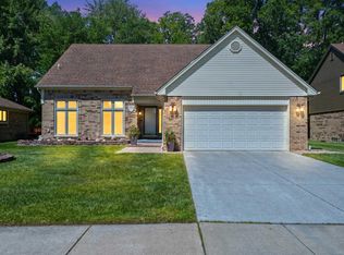 40219 Denbigh Dr, Sterling Heights, MI 48310
