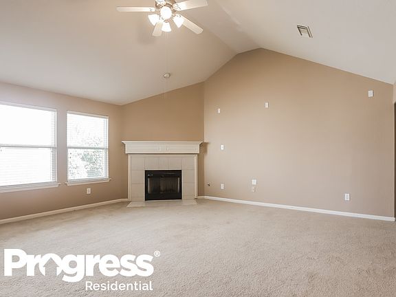 3rd image of 12547 Blinnwood Ln