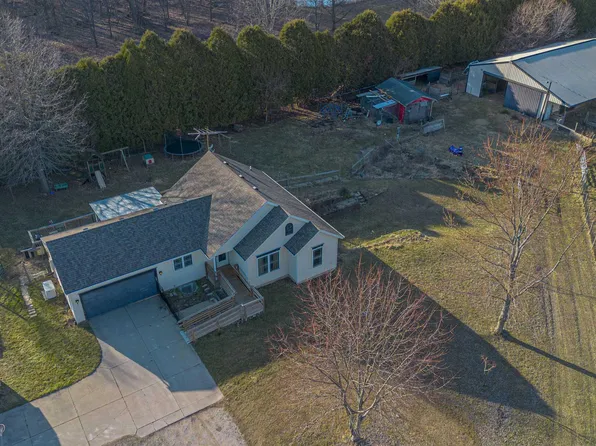 5229 E 50 N, La Porte, IN 46350