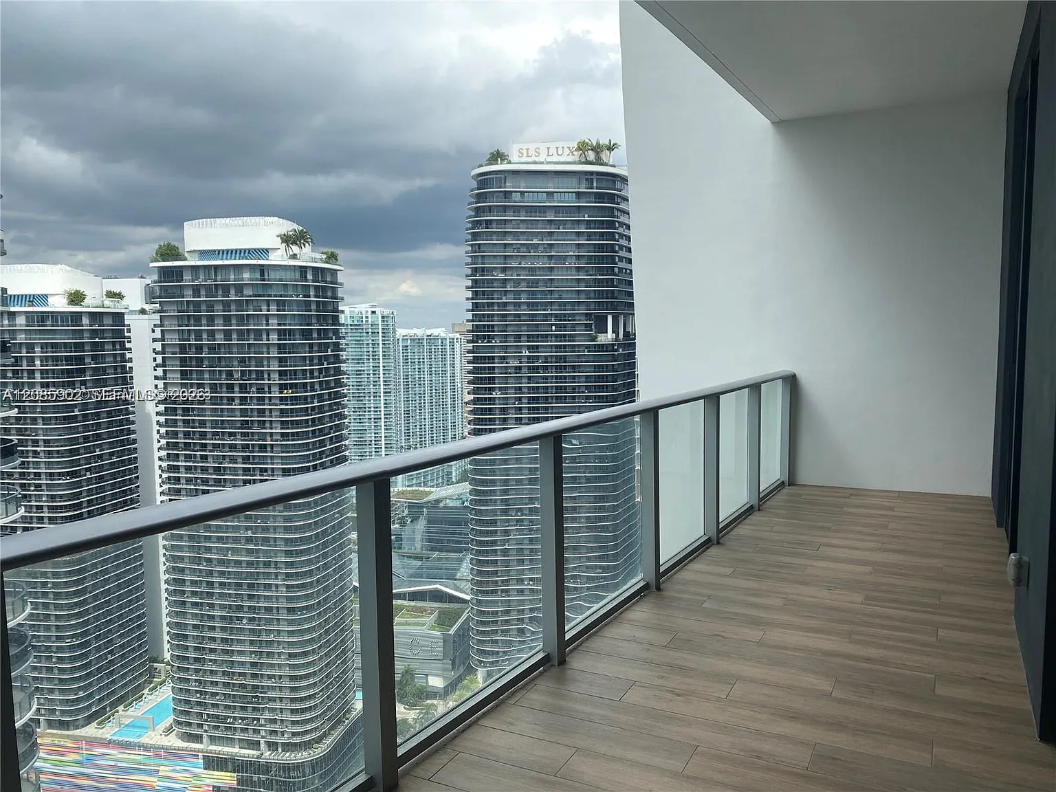 1010 Brickell Condo — Photo 3