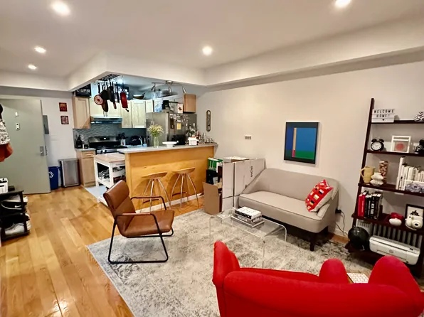 125 Noble Street image 1 of 10