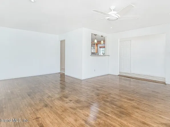 124 Riche Avenue image 12 of 33