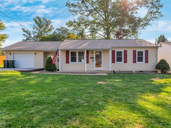 142 Leo St, Columbia, IL 62236