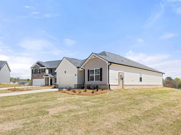 521 Vervain Dr, Locust Grove, GA 30248