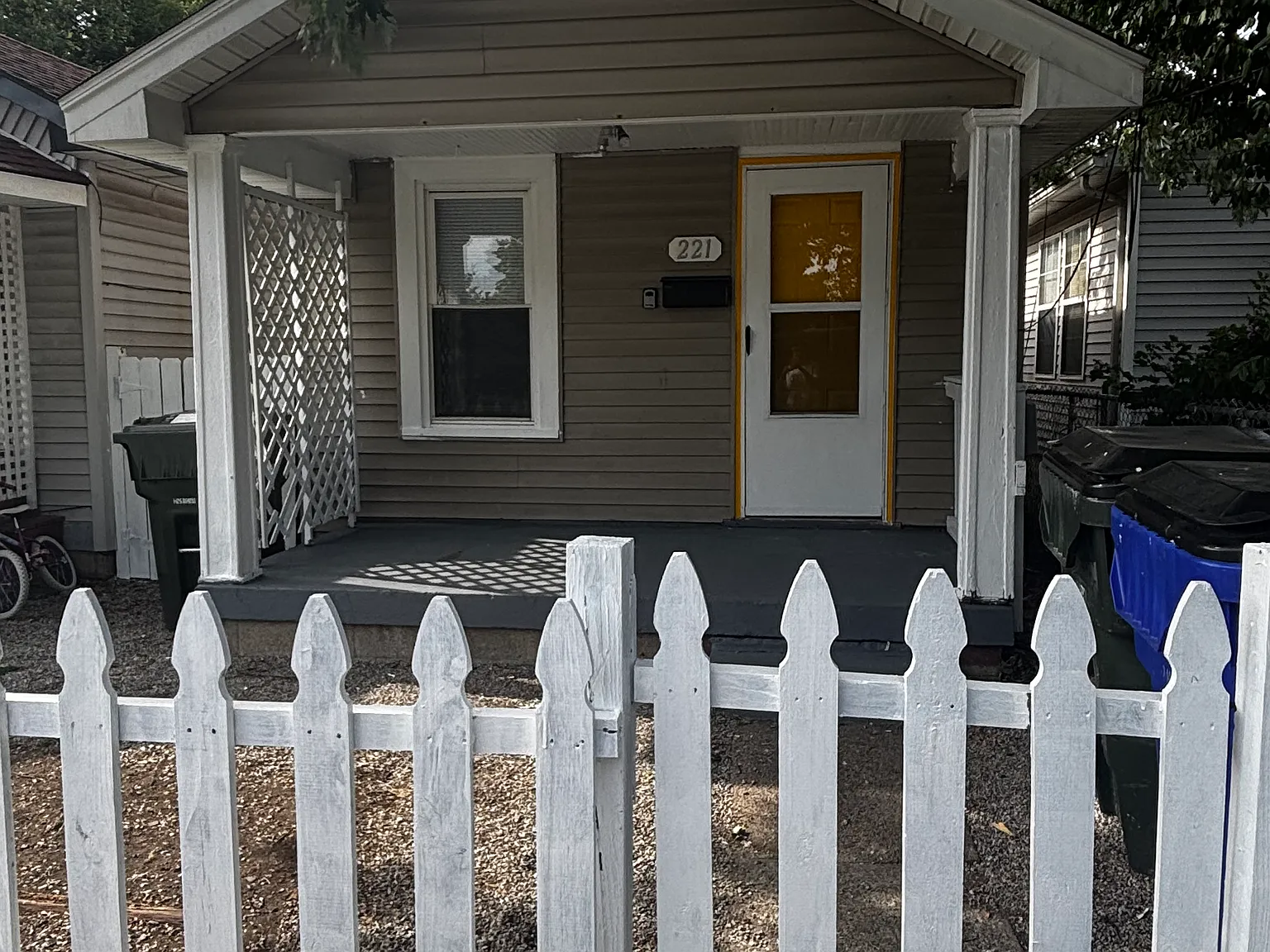 1 bed, 650 sqft, $1,100 — Photo 1