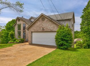 2812 Call Hill Rd, Nashville, TN 37211