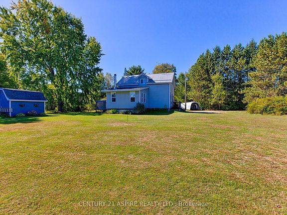 5th image of 1085 Forest Lea Rd