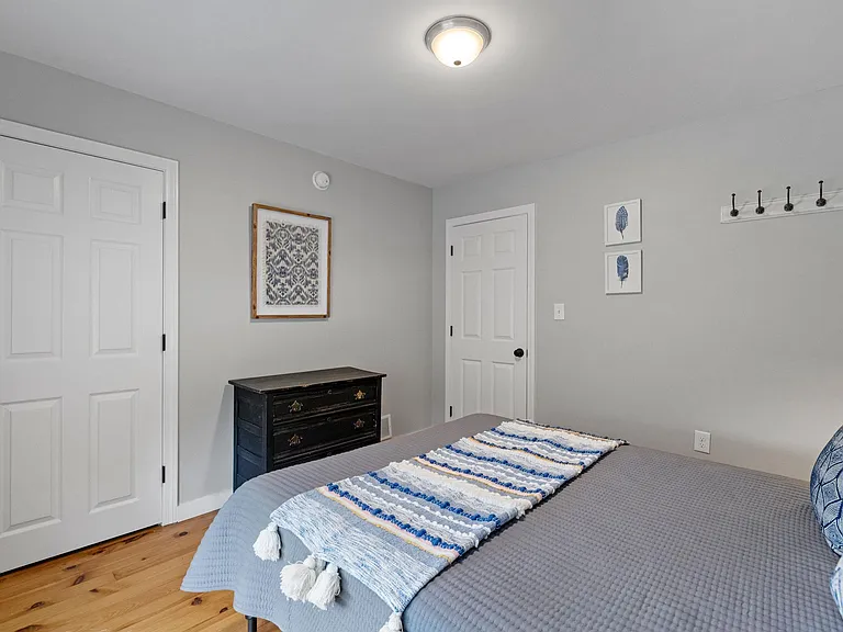 31 Water St #1 — Photo 46
