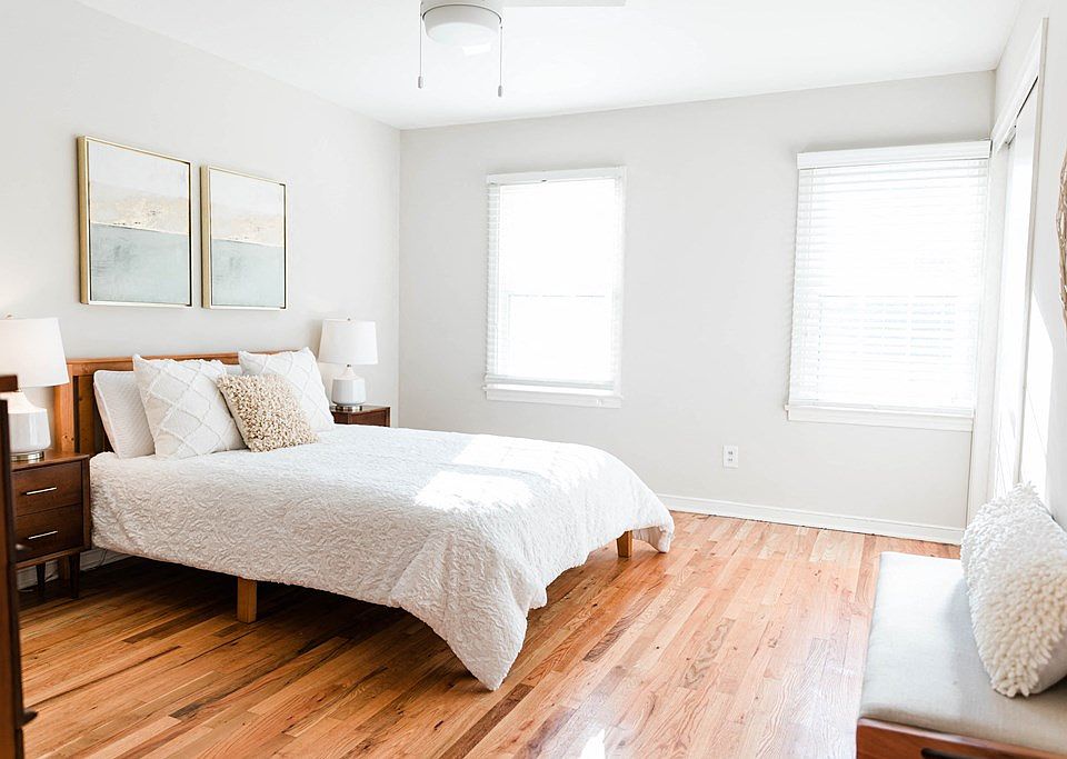 2 Bedroom Townhome "Falcon"