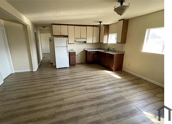 2714 79th Ave #B — Photo 3