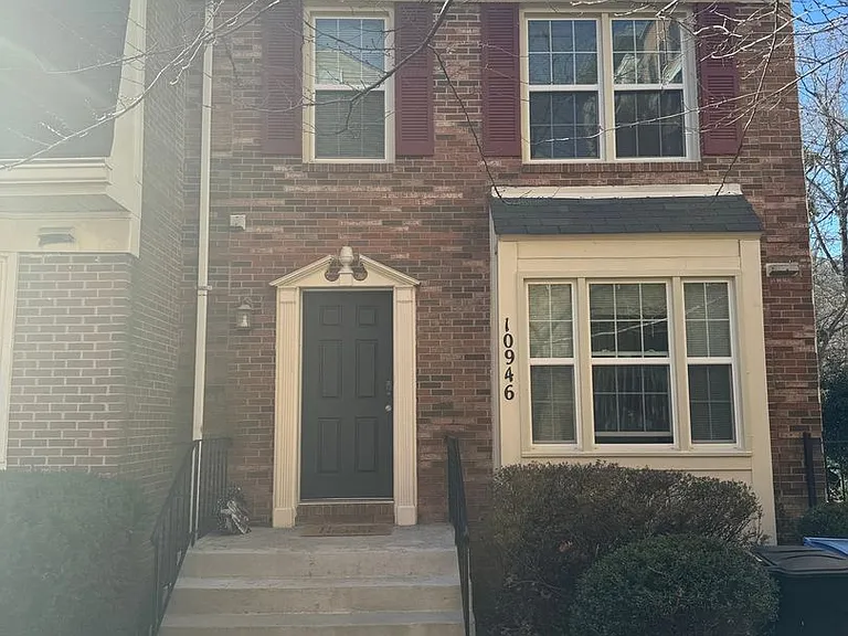 10946 Rampart Way — Photo 8